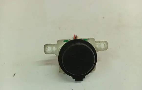 Nissan Note (E11) Passenger airbag on/off switch 250209U00A