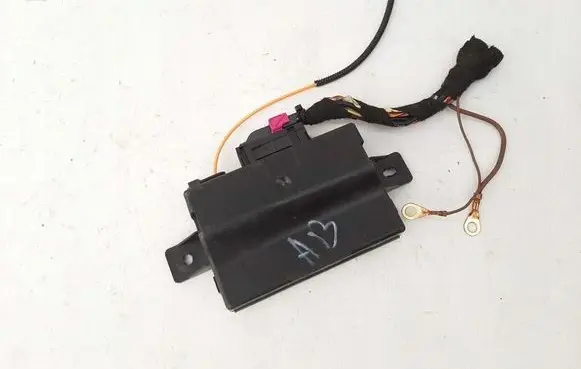 Audi A6 S6 C7 4G Gateway control module 4G0907468AB
