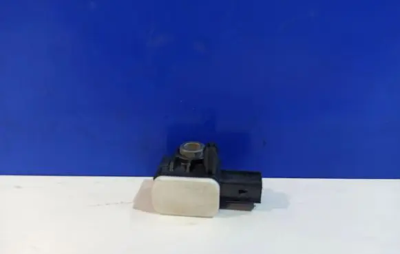 Volvo V60 Airbag deployment crash/impact sensor 31334336