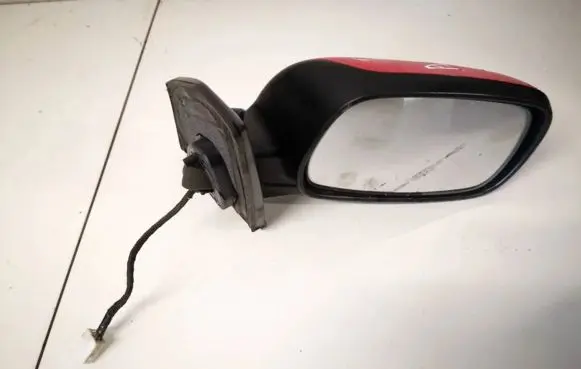 Toyota Corolla E120 E130 Front door electric wing mirror e11015440