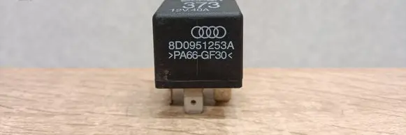 Audi A6 S6 C6 4F Other relay 8D0951253A