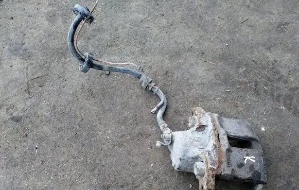 Renault Megane I Front brake caliper