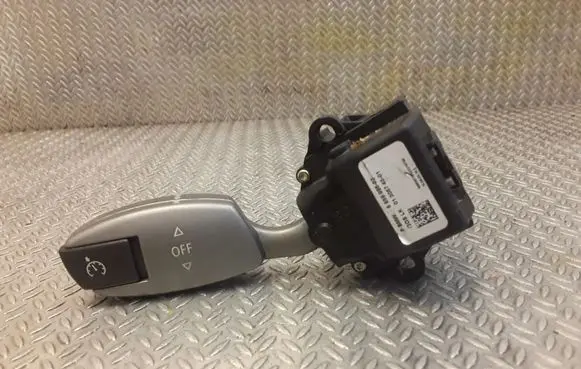 BMW 7 E65 E66 Cruise control switch 6959986