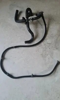 Volvo XC90 Fuel return line/hose 