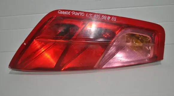 Rear/tail lights