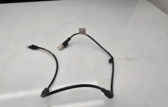 Mercedes-Benz Sprinter W907 W910 ABS brake wheel speed sensor A9075402705002