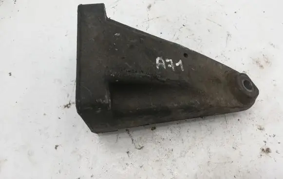 Mercedes-Benz C W203 Engine mounting bracket NOCODE