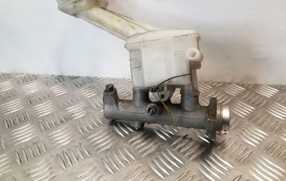 Nissan Primera Master brake cylinder 22486579