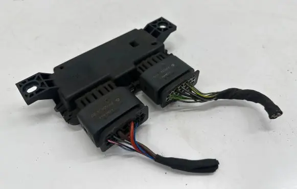 Mercedes-Benz CLA C118 X118 Fuel injection pump control unit/module A0009008214