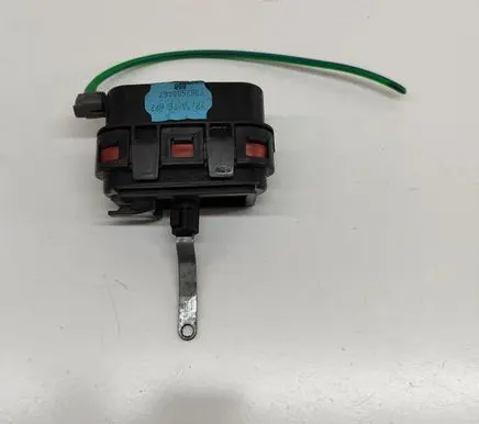 Mercedes-Benz SLK R170 Air flap motor/actuator 9070440172