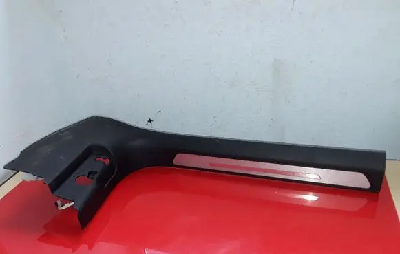 Audi A8 S8 D4 4H Front sill trim cover 4H1867271F 122743536