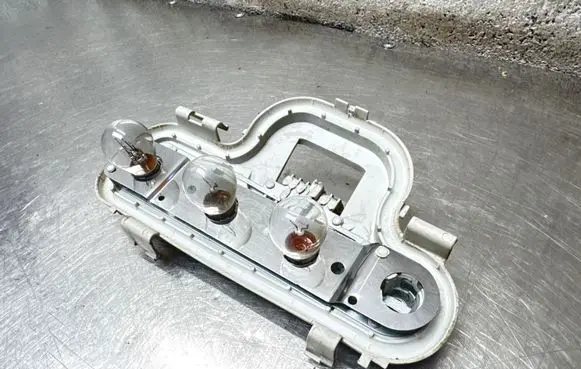 Opel Astra G Tail light bulb cover holder 29058010