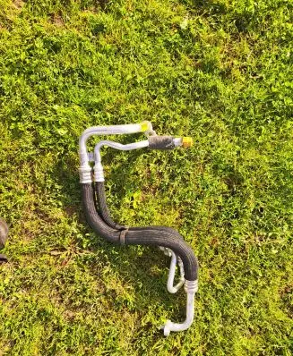 Tesla Model Y Air conditioning (A/C) pipe/hose 1807596-00-A R1224YF