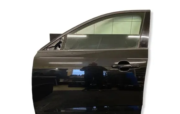 Jaguar E-Pace Front door 