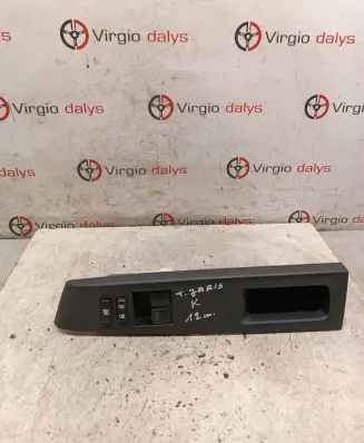 Toyota Yaris Front door window switch trim 742320D330