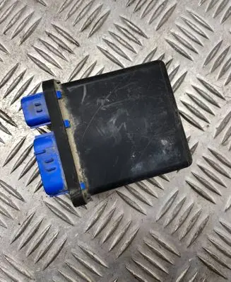 Land Rover Freelander Coolant fan relay YWB100980