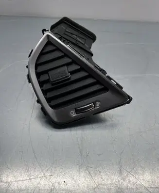 Hyundai Santa Fe Dashboard side air vent grill/cover trim 974052W000