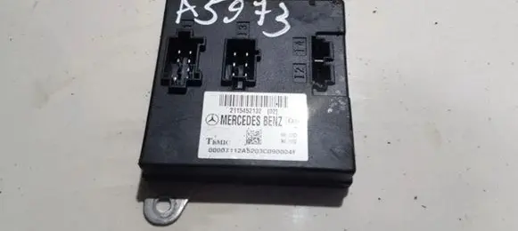 Mercedes-Benz E W211 Comfort/convenience module 2115452132