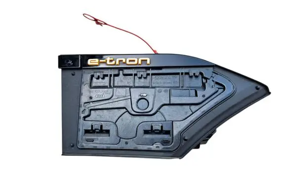 Audi e-tron Electric car charge socket 4KE971375 082022