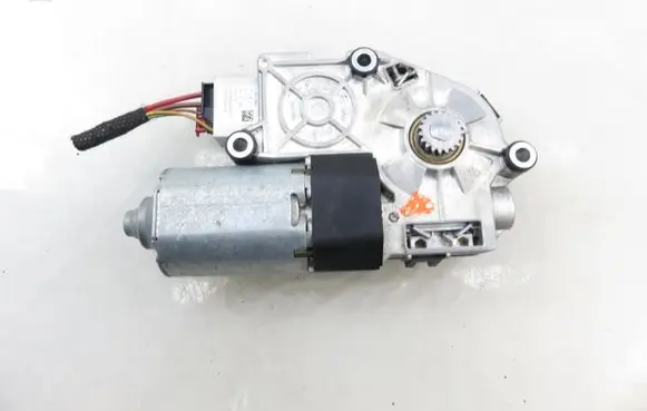 Volkswagen Golf VII Sunroof motor/actuator 5G0959591A