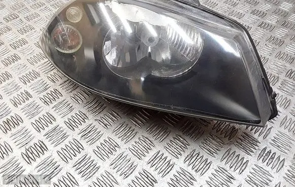 Seat Ibiza III (6L) Headlight/headlamp 53095310