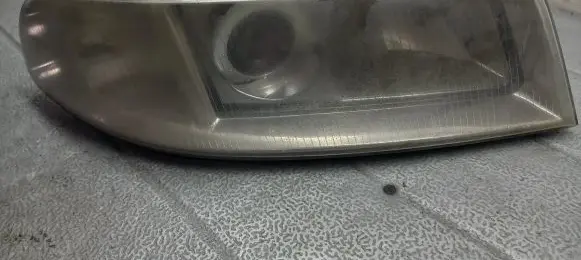 Audi A4 S4 B5 8D Front reflector 
