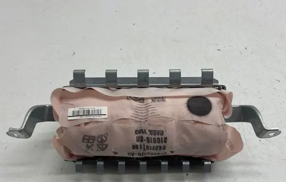 Renault Kadjar Passenger airbag 0589P1000573 308838199AD 496021650