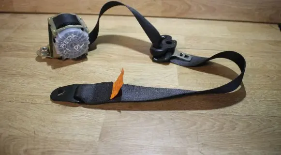 Ford Fiesta Front seatbelt 2S6AA61294
