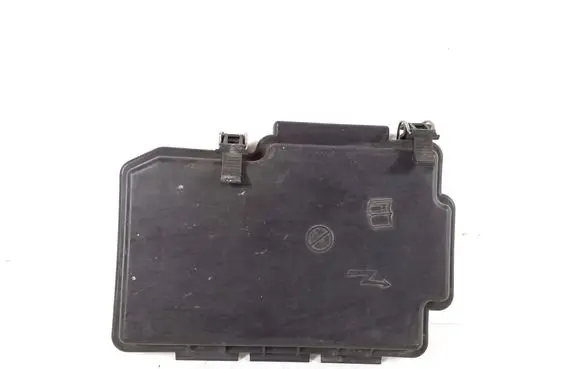 Mercedes-Benz GLE (W166 - C292) Fuse box cover A1665400182