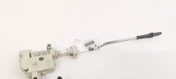 Volkswagen Golf V Central locking motor 1K6810773