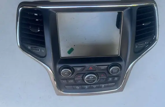 Jeep Grand Cherokee Central console control unit 