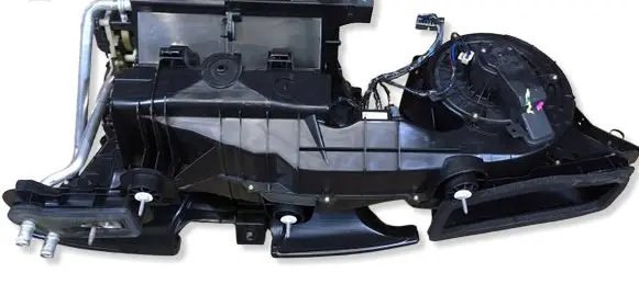 Dodge Challenger Interior heater climate box assembly NAGRZEWNICACHALL12