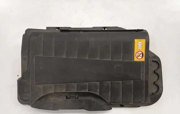 Mercedes-Benz A W176 Battery box tray cover/lid A0005840613
