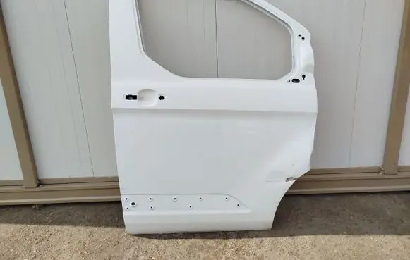 Door (2 Door Coupe)