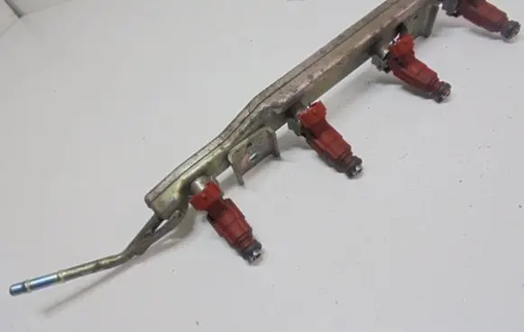 Nissan Almera Tino Fuel injector 16600-9F600