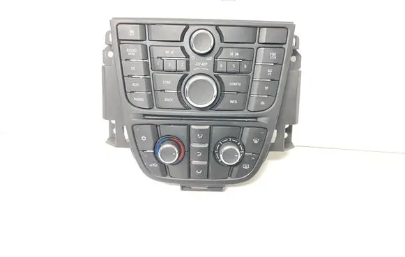 Head unit multimedia control
