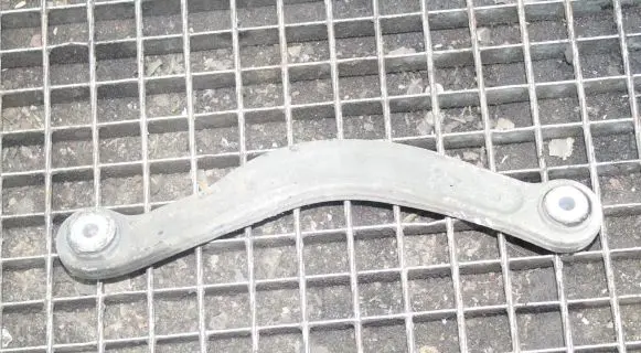 Mercedes-Benz C W204 Rear upper control arm/wishbone