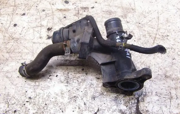 Mazda CX-5 Thermostat housing 110600686R