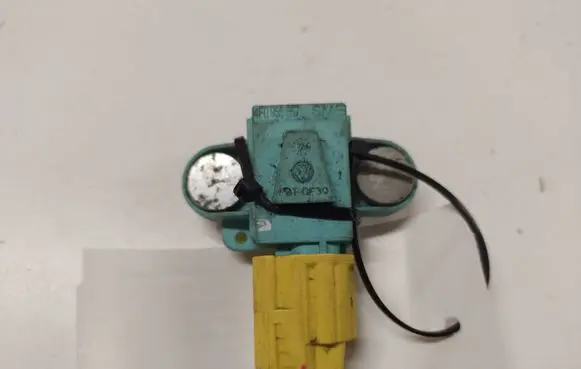 Audi A6 S6 C6 4F Airbag deployment crash/impact sensor 4F0955557