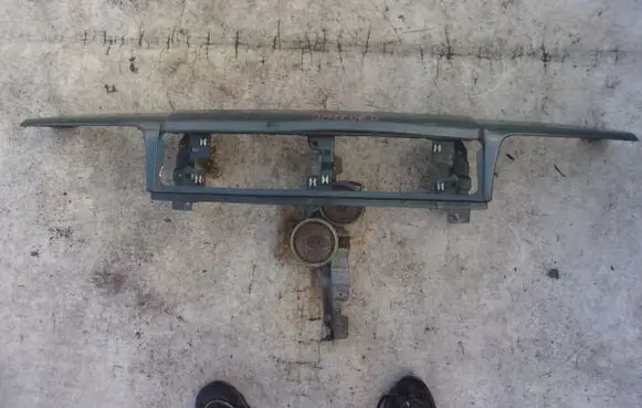 Subaru Outback Radiator support slam panel