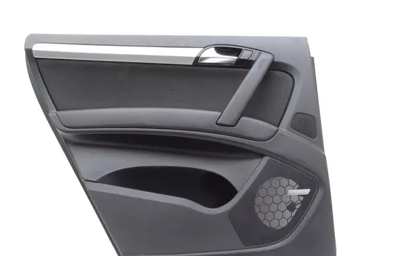 Audi Q7 4L Front door trim bar 4L0867305B