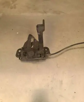 KIA Ceed Engine bonnet/hood lock/catch