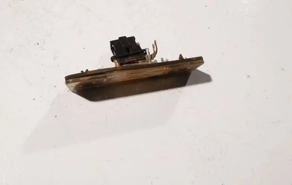 Skoda Octavia Mk2 (1Z) Number plate light