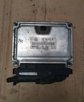 Volkswagen Polo IV 9N3 Engine control unit/module 038906019JN 0281011027