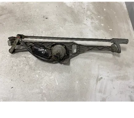 BMW 5 E34 Wiper motor 0390241413 1385758