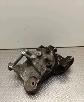 Peugeot Expert Engine mounting bracket 0124090R