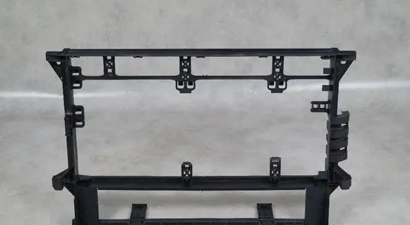 BMW 5 E39 Radiator support slam panel
