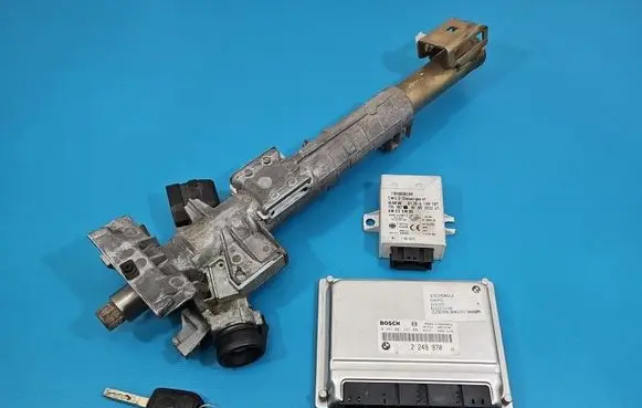 BMW 3 E46 Engine control unit/module ECU 0281001445 IMPRK1556731