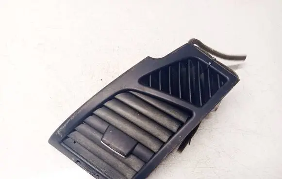 BMW 1 E81 E87 Dash center air vent grill 51607059187