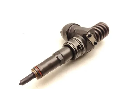 Skoda Superb B6 (3T) Fuel injector 038130073BN 0414720313